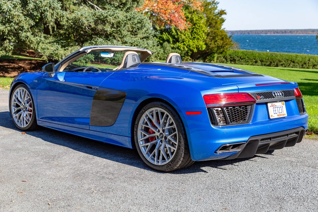 2018 Audi 4S R8 - Image 7 of 31
