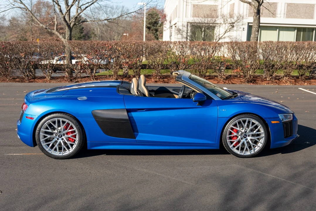 2018 Audi 4S R8 - Image 16 of 31