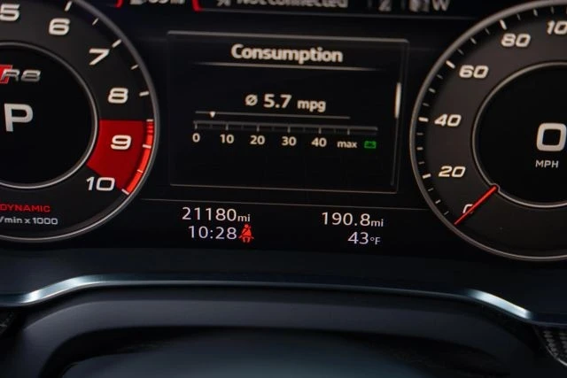 2018 Audi 4S R8 - Image 15 of 18