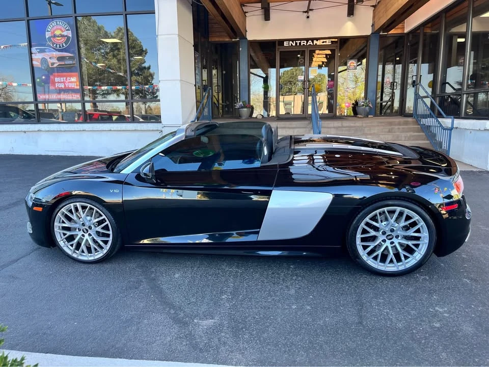 2018 Audi 4S R8 - Image 2 of 11