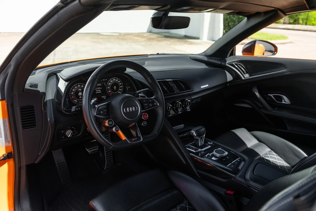 2018 Audi 4S R8 - Image 8 of 21