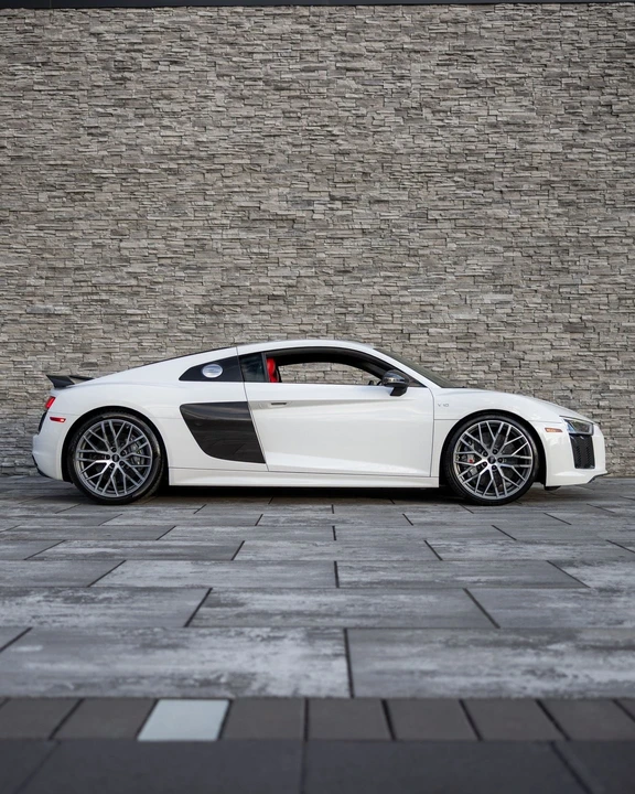 2018 Audi 4S R8 - Image 13 of 21