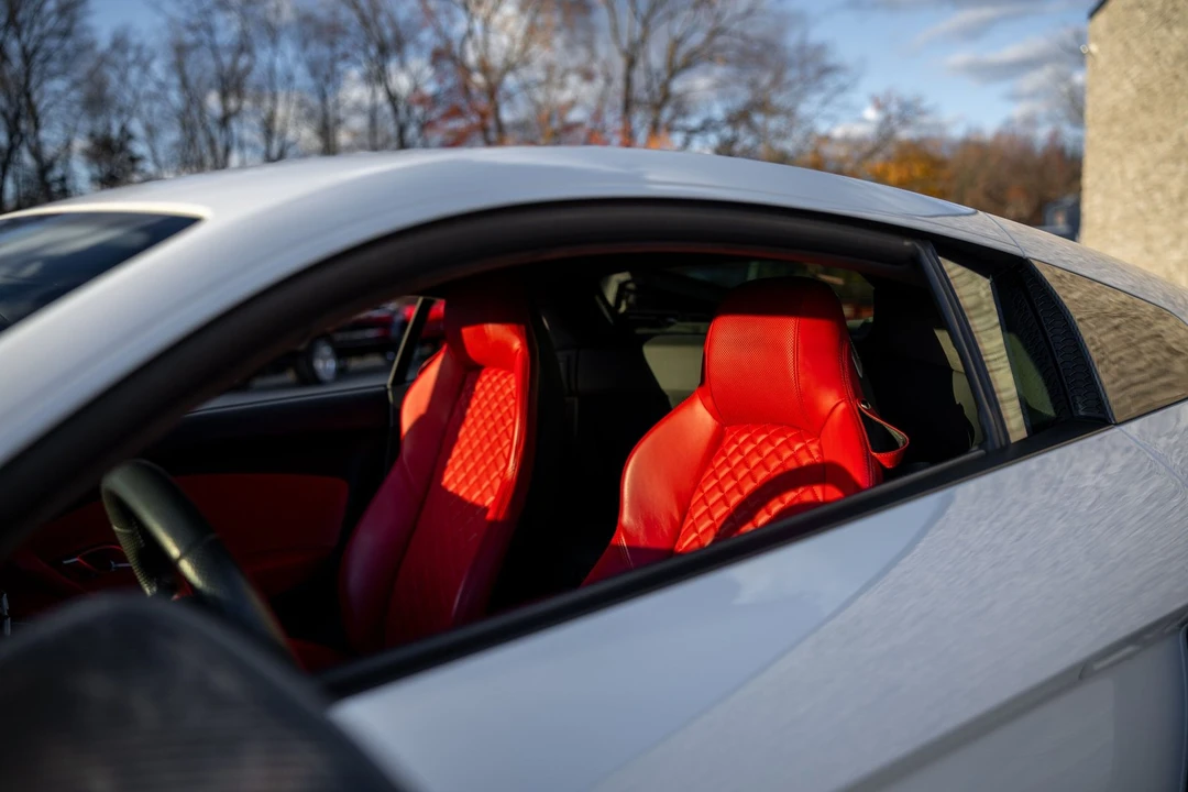 2018 Audi 4S R8 - Image 9 of 21