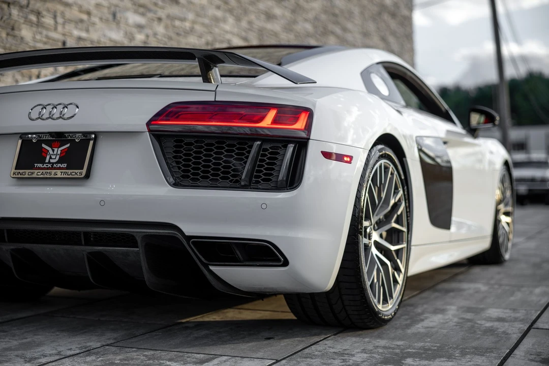 2018 Audi 4S R8 - Image 16 of 21