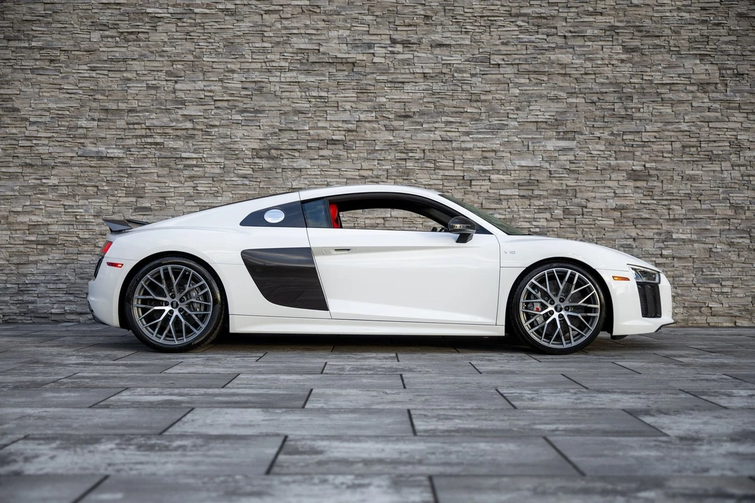 2018 Audi 4S R8 - Image 12 of 21