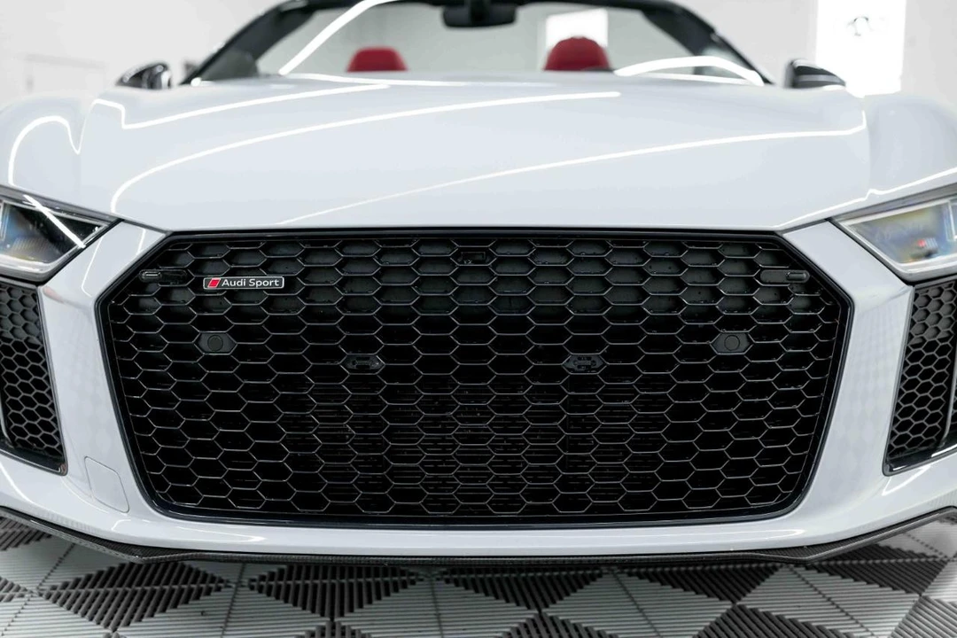 2018 Audi 4S R8 - Image 14 of 21