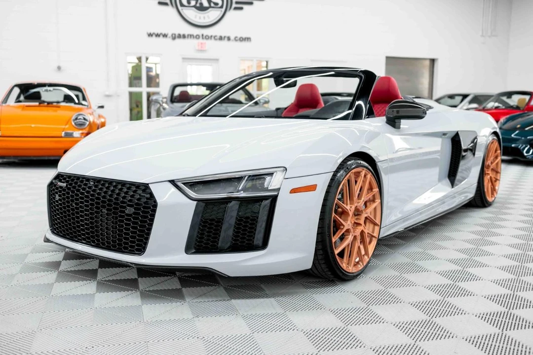 2018 Audi 4S R8 - Image 3 of 21