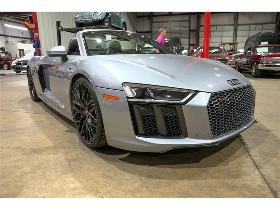 2018 Audi 4S R8 - Image 12 of 31