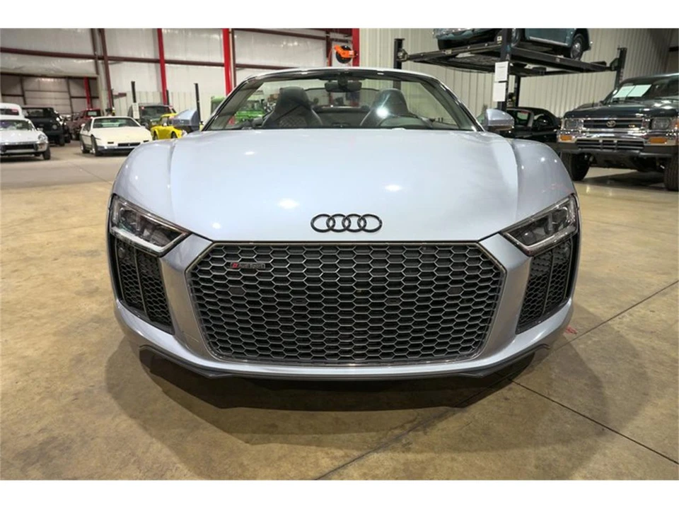2018 Audi 4S R8 - Image 13 of 31