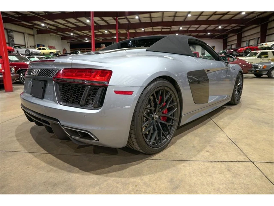 2018 Audi 4S R8 - Image 24 of 31