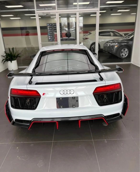 2018 Audi 4S R8 - Image 8 of 12