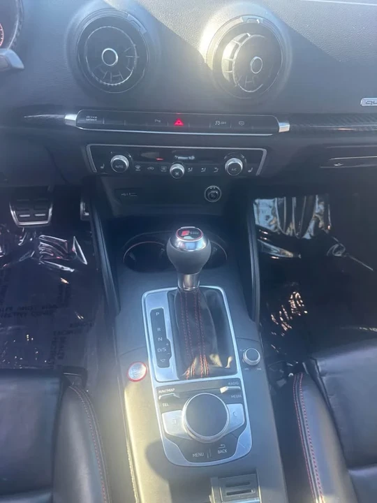 2018 Audi 8V RS3 - Image 11 of 13