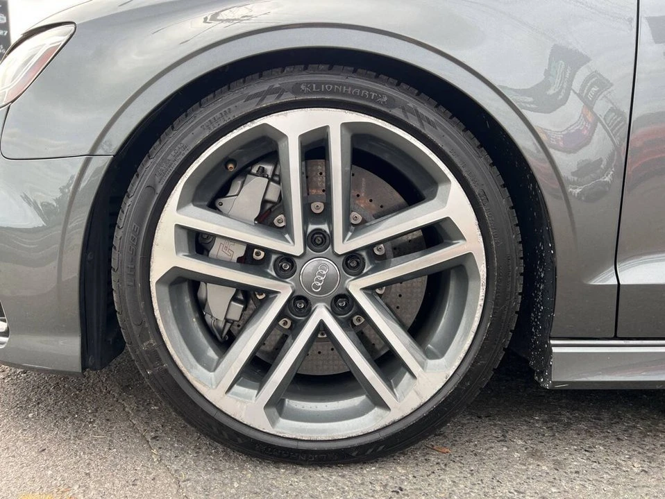 2018 Audi 8V RS3 - Image 2 of 20
