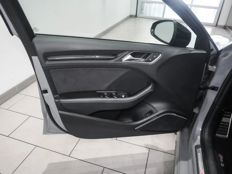 2018 Audi 8V RS3 - Image 9 of 10