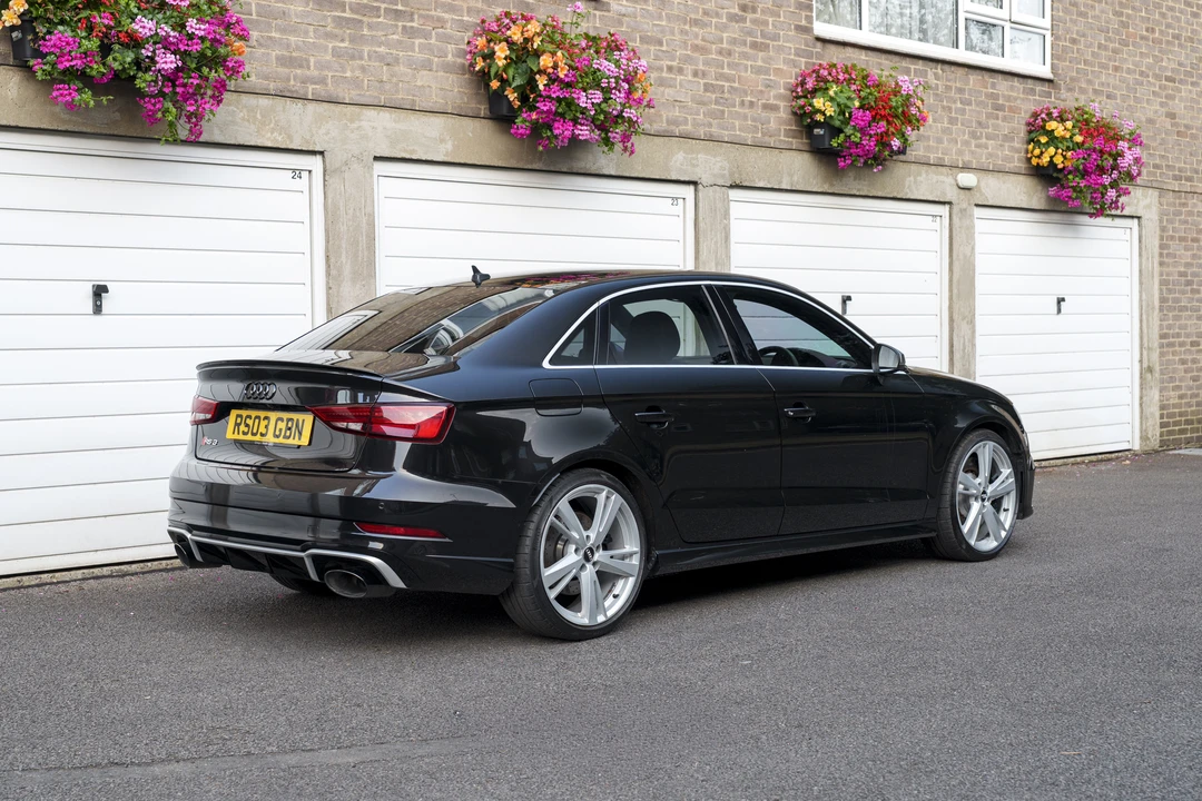 2018 Audi 8V RS3 - Image 5 of 31