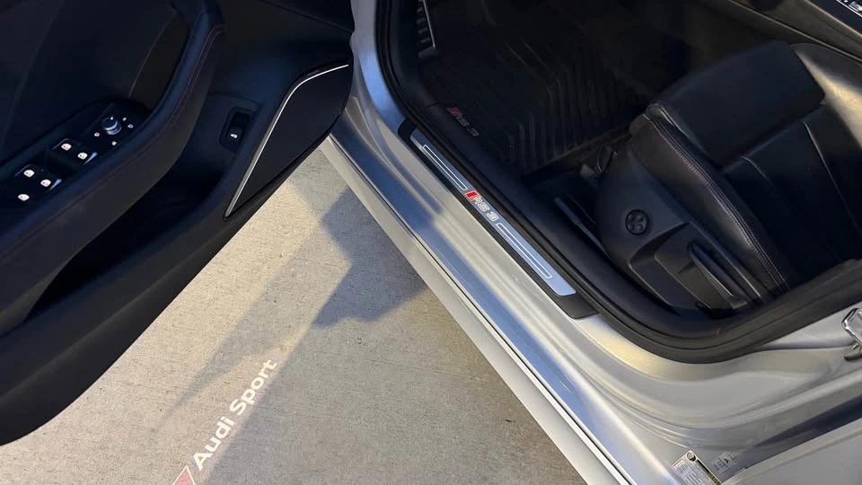 2018 Audi 8V RS3 - Image 15 of 16