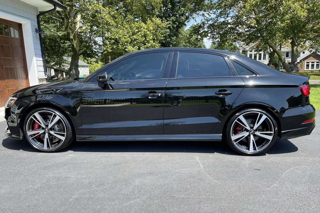 2018 Audi 8V RS3 - Image 3 of 31