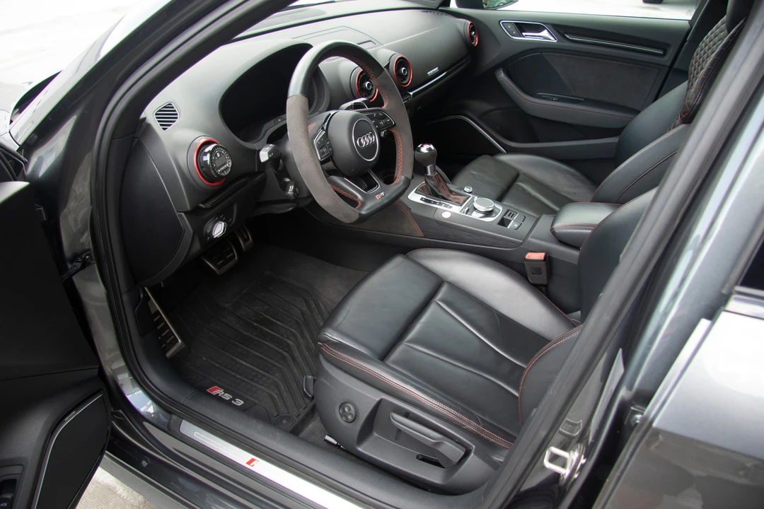 2018 Audi 8V RS3 - Image 27 of 31