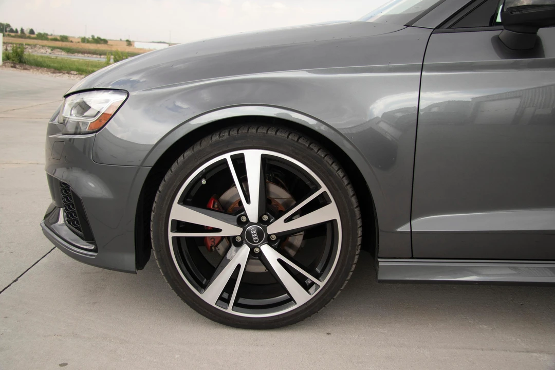 2018 Audi 8V RS3 - Image 16 of 31
