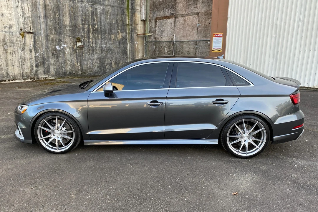 2018 Audi 8V RS3 - Image 3 of 31