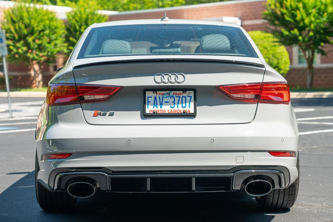 2018 Audi 8V RS3 - Image 5 of 31