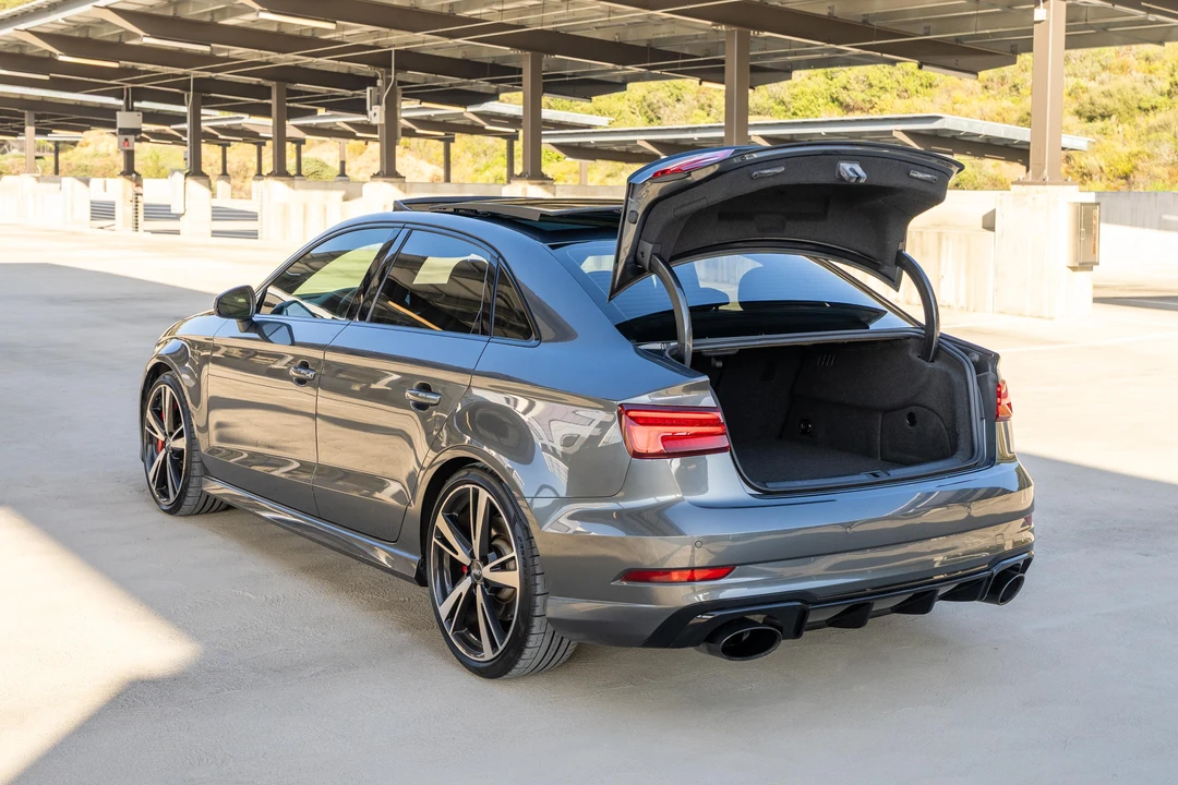 2018 Audi 8V RS3 - Image 15 of 31