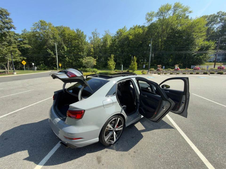 2018 Audi 8V RS3 - Image 16 of 31