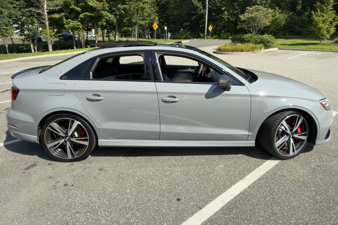 2018 Audi 8V RS3 - Image 3 of 31