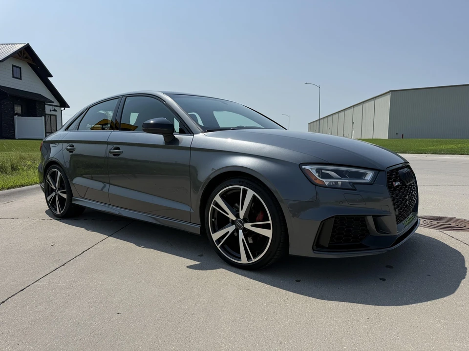 2018 Audi 8V RS3 - Image 2 of 31