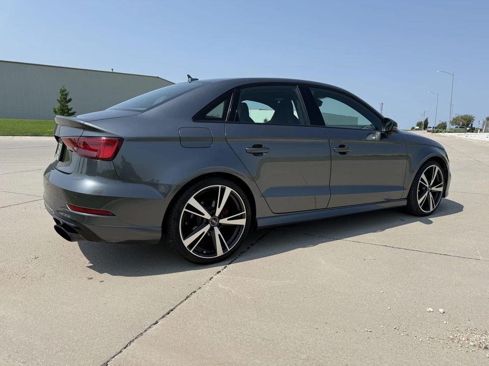 2018 Audi 8V RS3 - Image 15 of 31