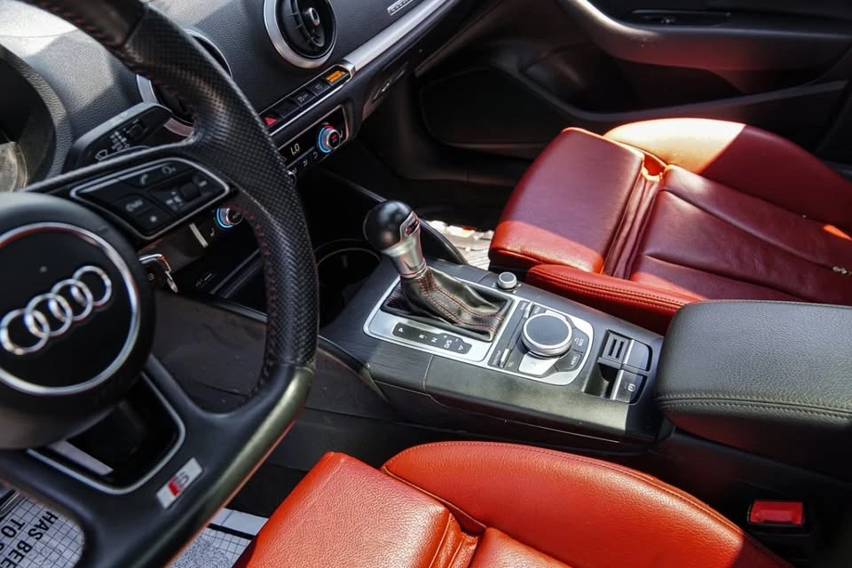 2018 Audi 8V S3 - Image 10 of 19