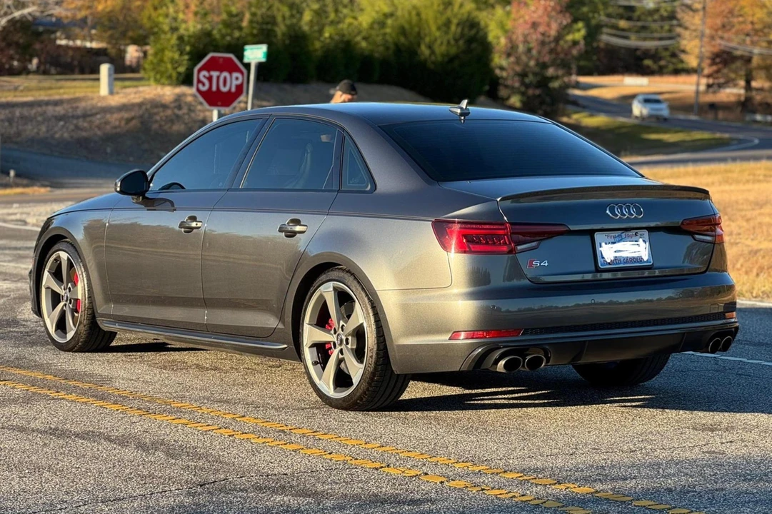 2018 Audi B9 S4 - Image 4 of 31