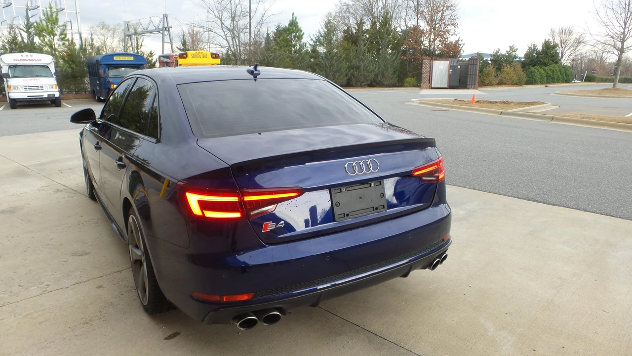 2018 Audi B9 S4 - Image 10 of 31