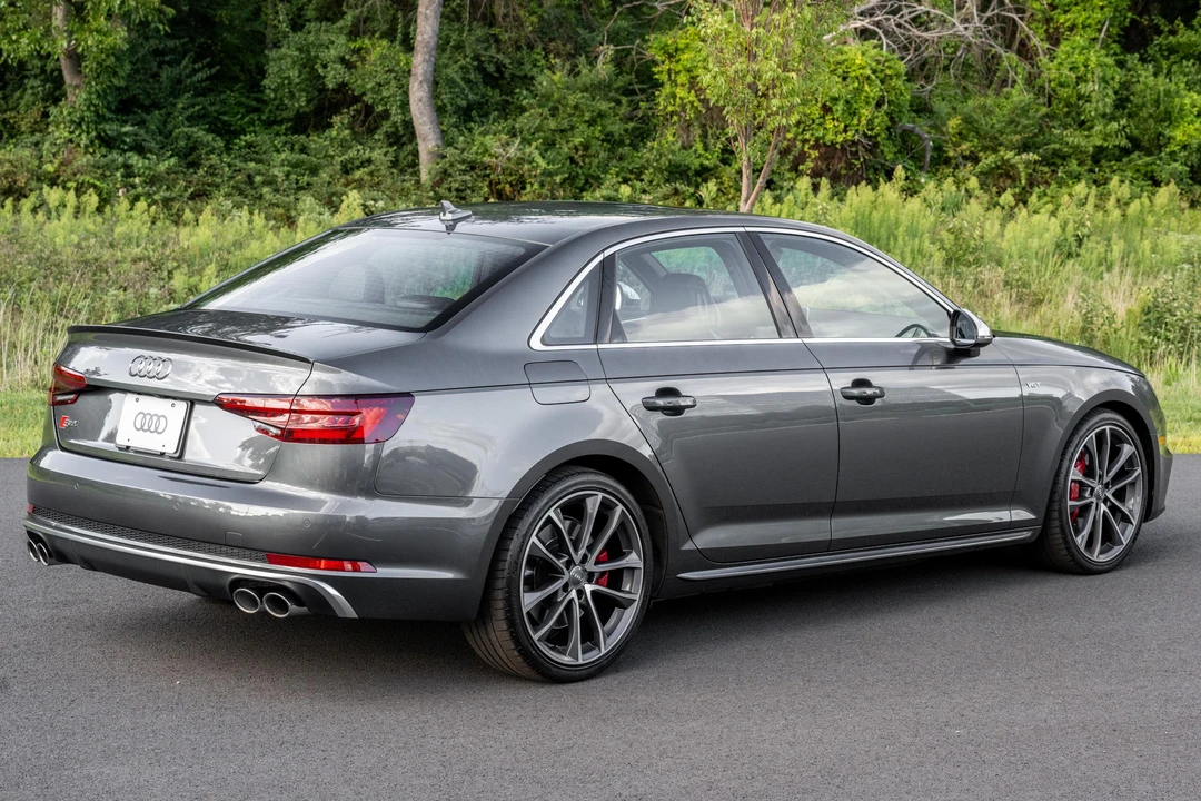 2018 Audi B9 S4 - Image 4 of 31