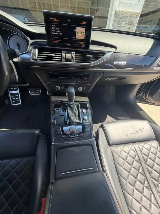 2018 Audi C7 S6 - Image 9 of 16