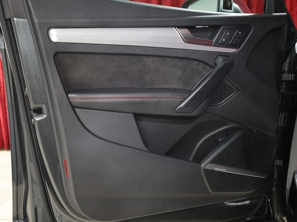 2018 Audi FY SQ5 - Image 10 of 19