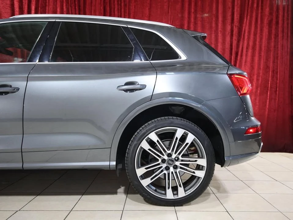 2018 Audi FY SQ5 - Image 5 of 19