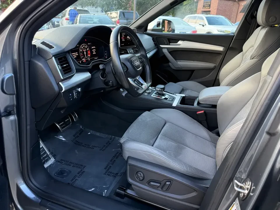 2018 Audi FY SQ5 - Image 9 of 17