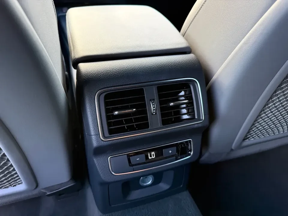 2018 Audi FY SQ5 - Image 14 of 17