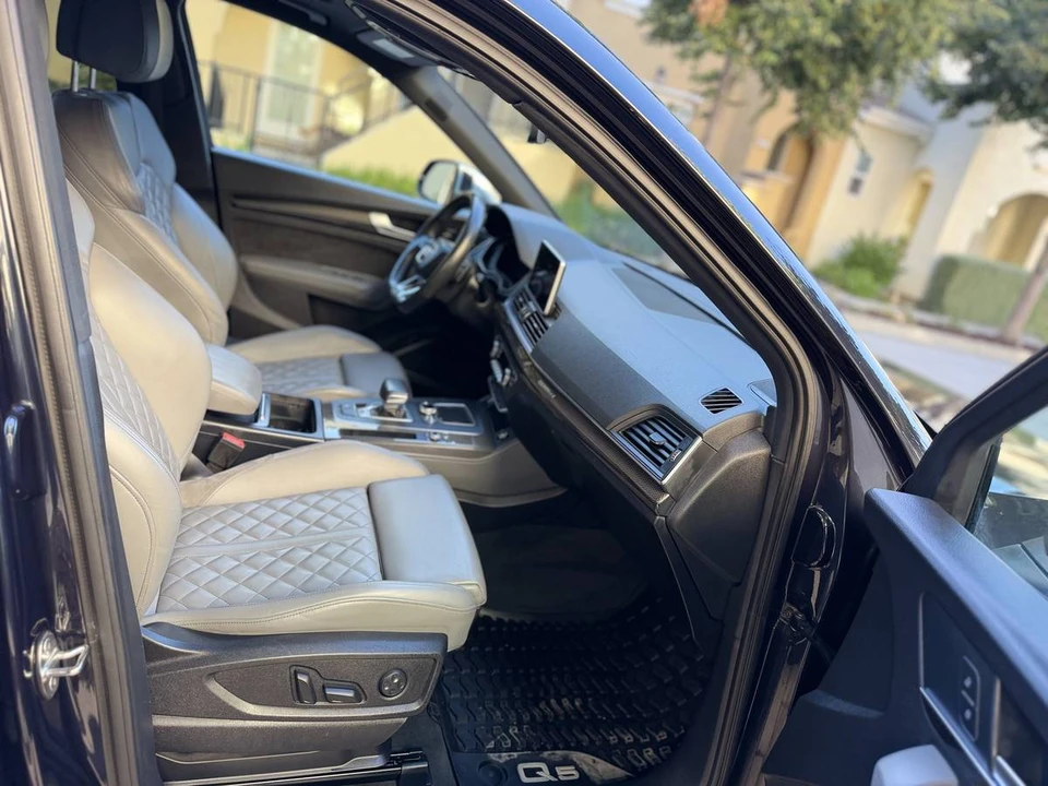 2018 Audi FY SQ5 - Image 7 of 16