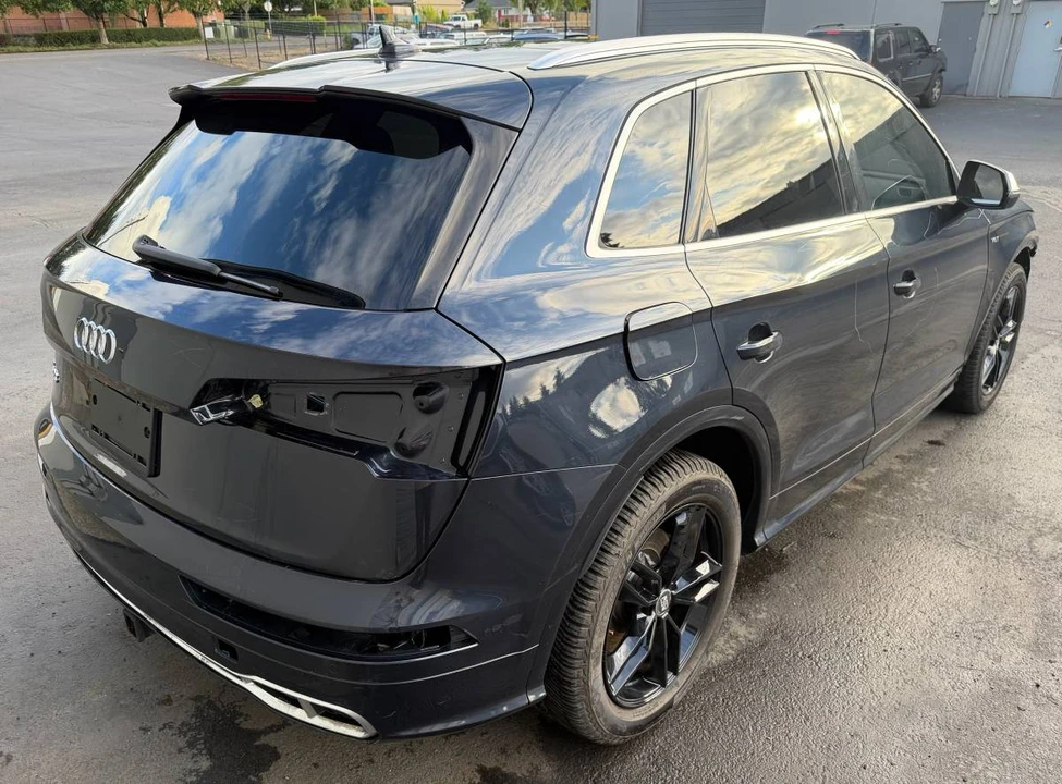 2018 Audi FY SQ5 - Image 7 of 14