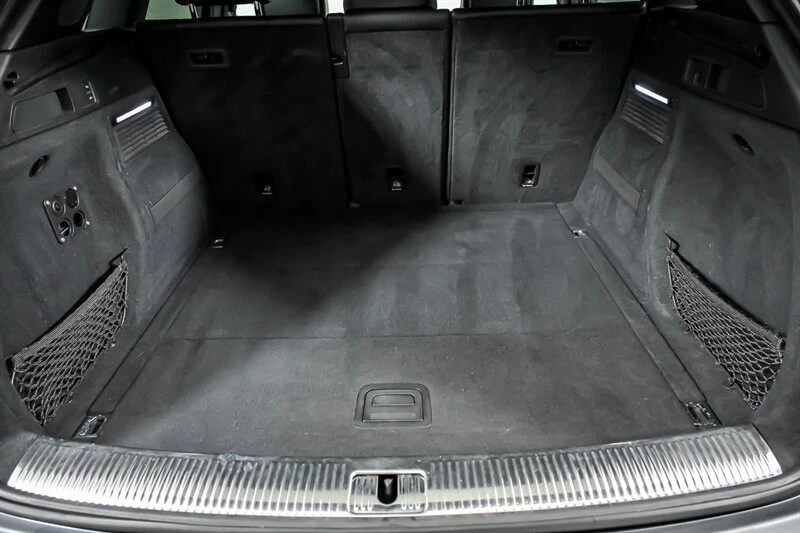 2018 Audi FY SQ5 - Image 13 of 21