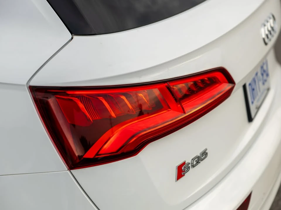2018 Audi FY SQ5 - Image 10 of 19