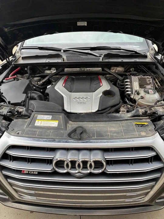 2018 Audi FY SQ5 - Image 2 of 10