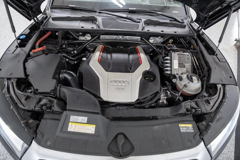 2018 Audi FY SQ5 - Image 19 of 20