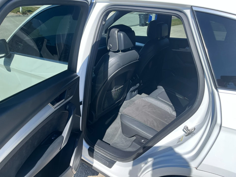 2018 Audi FY SQ5 - Image 11 of 20