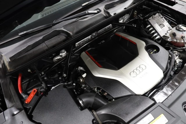 2018 Audi FY SQ5 - Image 17 of 21