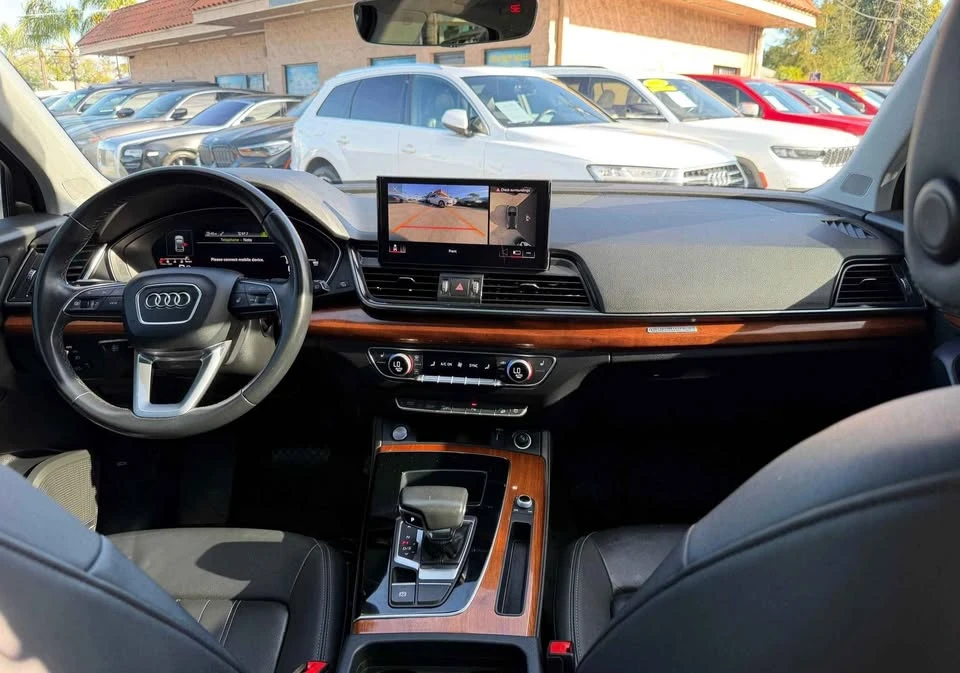 2018 Audi FY SQ5 - Image 10 of 17