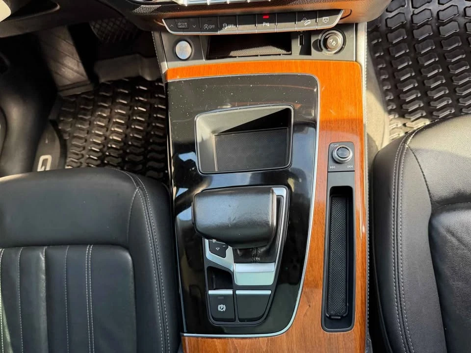 2018 Audi FY SQ5 - Image 13 of 17