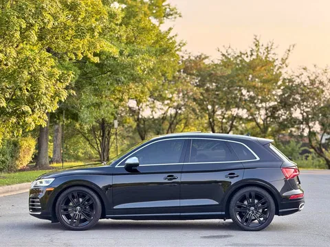 2018 Audi SQ5 · Premium Plus Sport Utility 4D